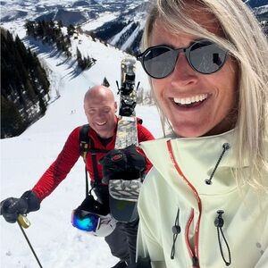 Women's Green Ski & Snow Jacket